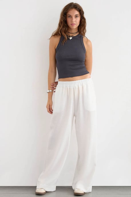 Halterneck Basic Tanktop - Image 2