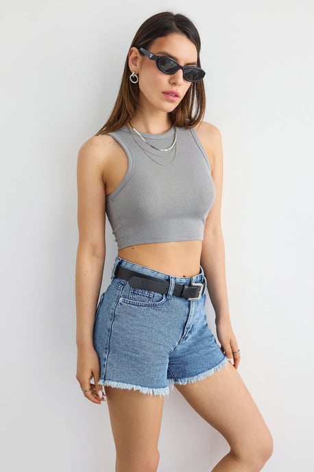 Basic Woven Rundhals-Tanktop - Image 1