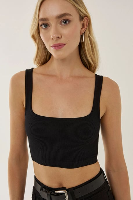 Basic Quadratkragen Tanktop - Image 4