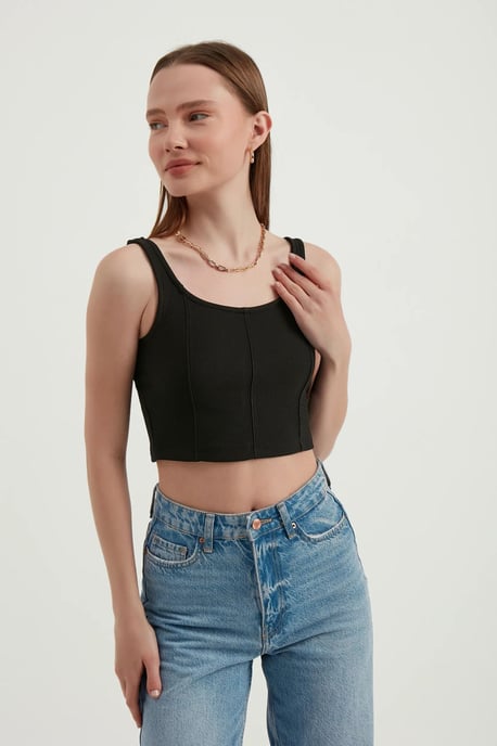 Ausschnitt-Ärmelloses Basic-Crop-Top - Image 3