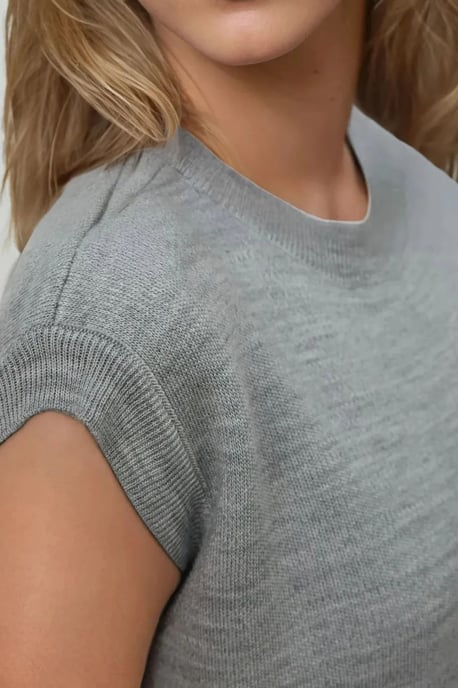 Sweatervest mit Rundhalsausschnitt - Image 5
