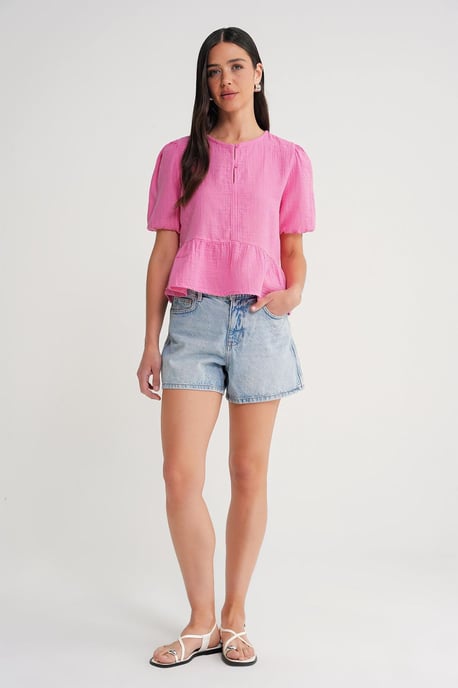 Strukturierte Musselin Rundhalsbluse mit Knopfverschluss - Image 2