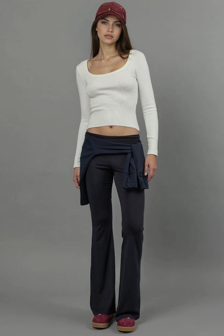 Basics Baumwoll-Mischung T-Shirt - Image 5