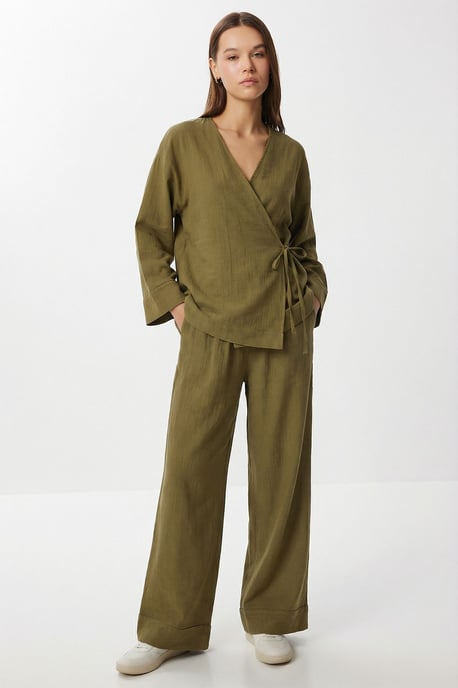 Hochtaillierte weit geschnittene Hose & Bluse mit V-Ausschnitt und Bindedetail Set - Image 2