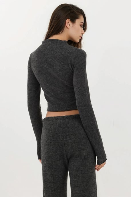 Weiche strukturierte Halb-Turtleneck Cropped-Bluse - Image 2