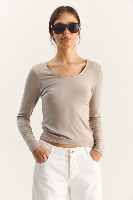 Slim Fit U-Hals Strickbluse - Image 2
