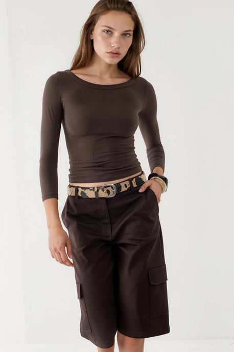 Rippstrick Bluse mit Rundhalsausschnitt und langen Ärmeln - Image 4