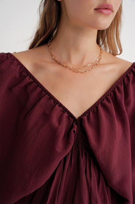 V-Ausschnitt-Bluse mit Rüschendetail - Image 3