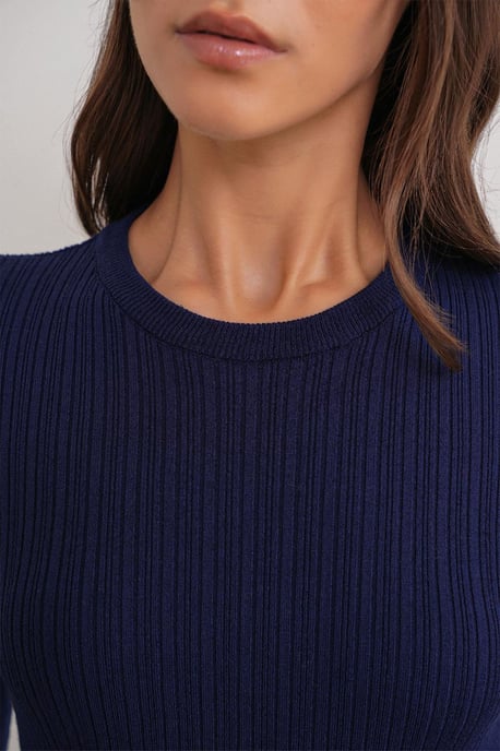 Weiches strukturiertes Ripp-T-Shirt - Image 6