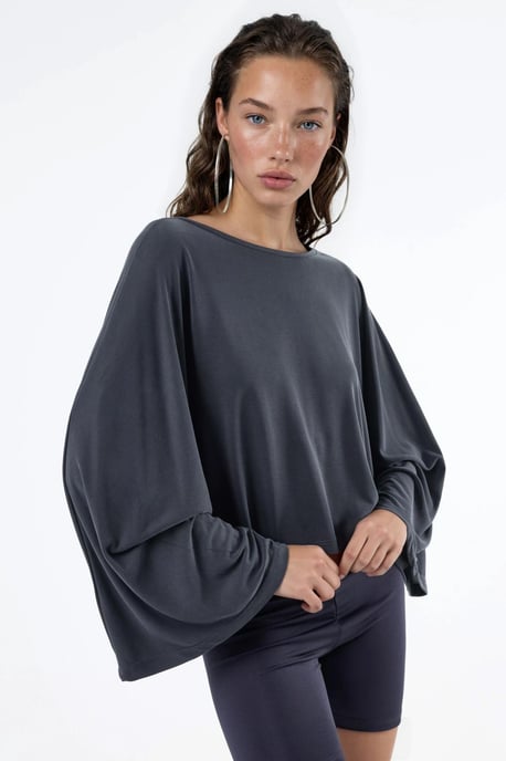 Lässige Bluse mit weiter Bootsausschnitt - Image 4