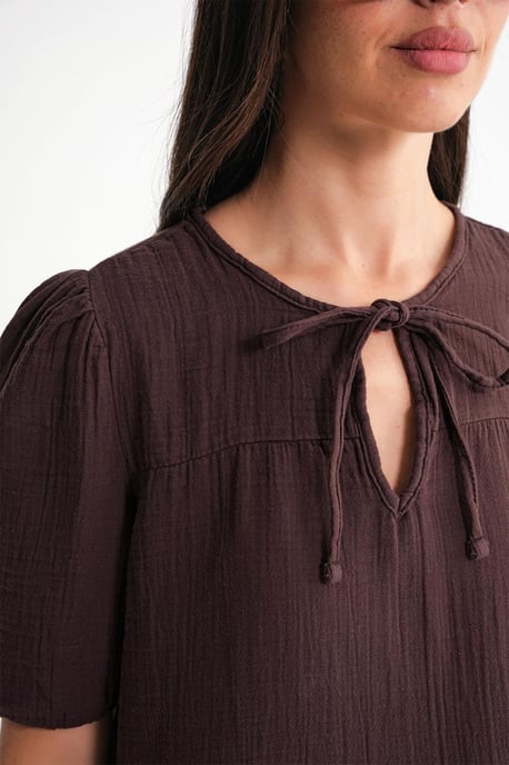 Strukturierte Musselin Rundhalsbluse mit Bindedetail - Image 6