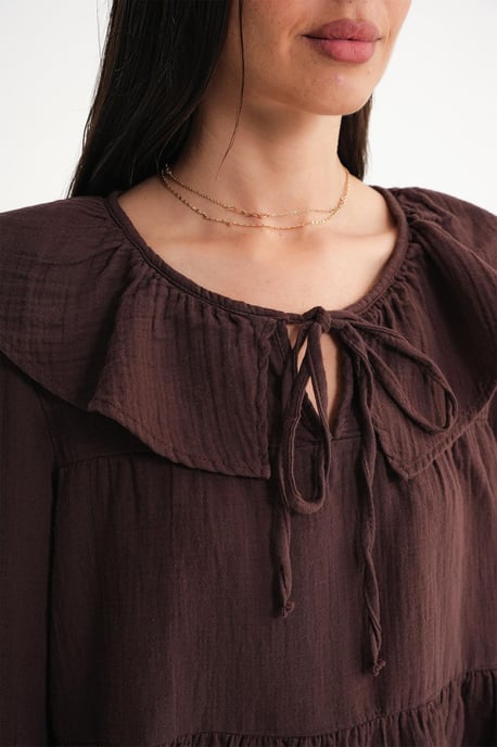 Flatternde Bluse mit Schalkragen und Bindeband - Image 6
