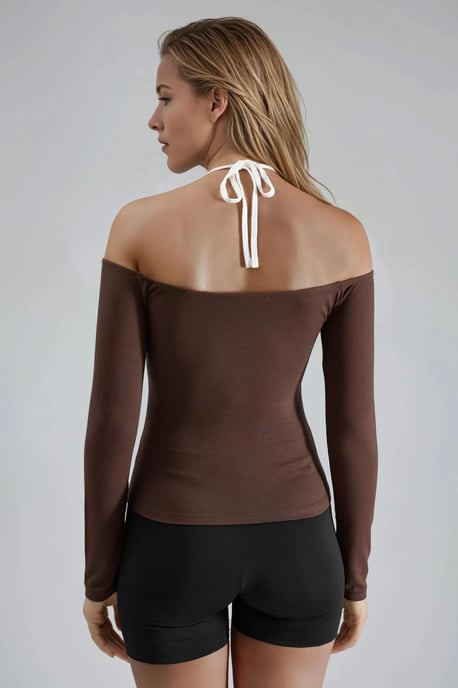 Slim-Fit Strickbluse mit U-Ausschnitt und Kontrastbündchen - Image 3