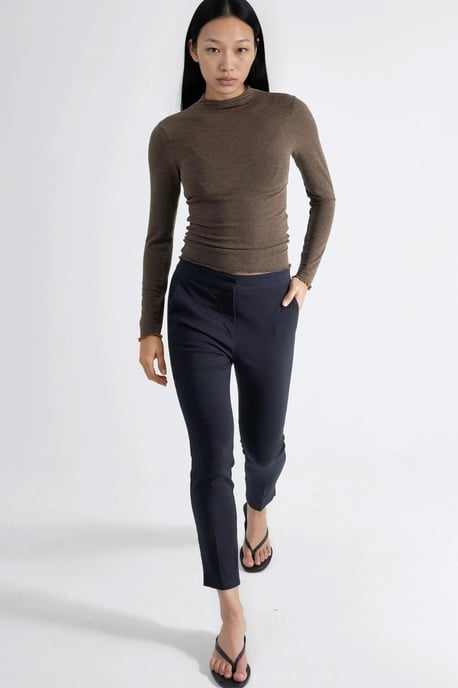 Langärmlige Slim-Fit Bluse - Image 3
