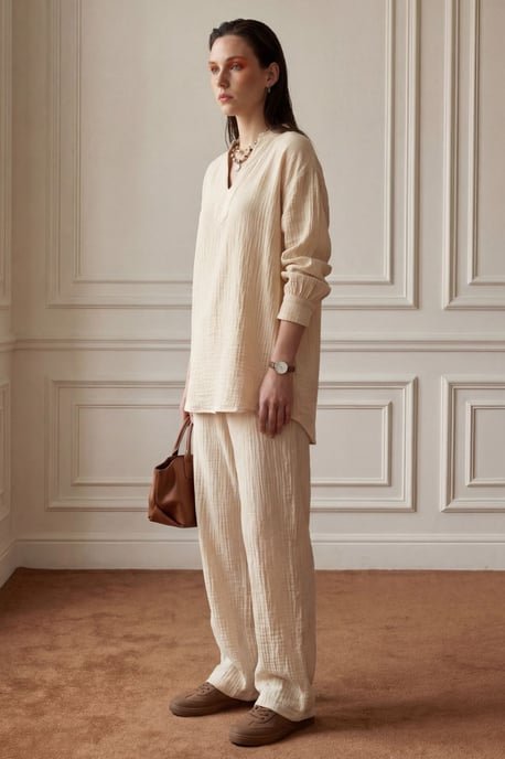V-Ausschnitt Bluse & Schlaghose Muslin Zweiteiliges Set - Image 3