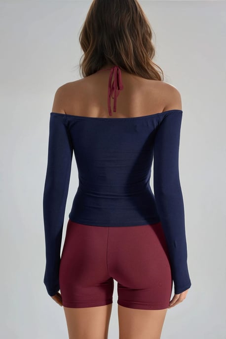 Slim Fit Strickbluse mit U-Ausschnitt und kontrastierendem Besatz - Image 3