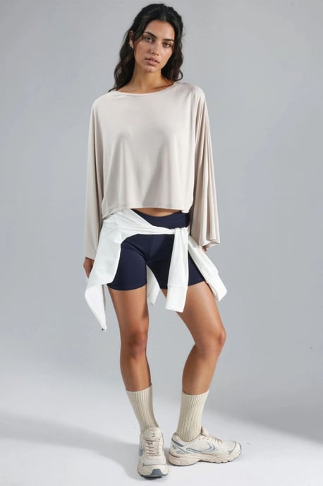 Lässige Bluse mit weiter Bootsausschnitt - Image 4