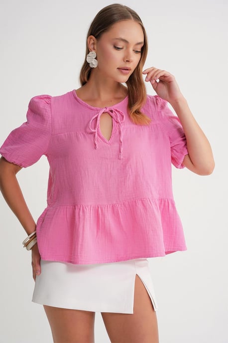 Strukturierte Musselin Rundhalsbluse mit Binde-Detail - Image 3