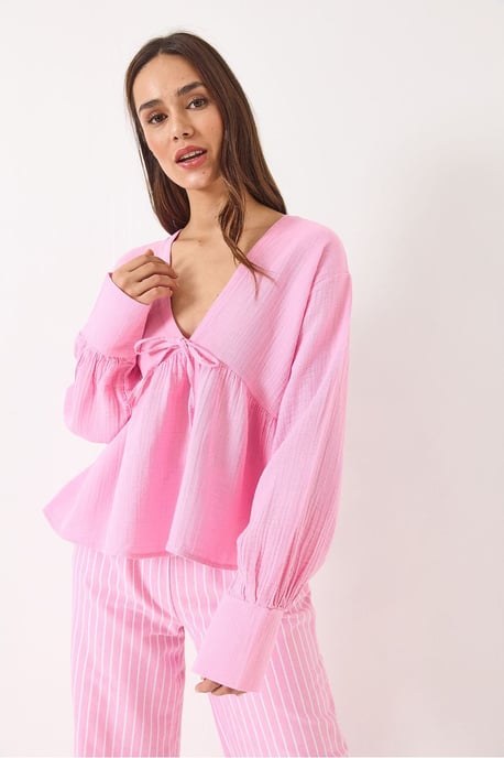Strukturierte V-Ausschnitt-Crop-Bluse mit Schleifenband - Image 2