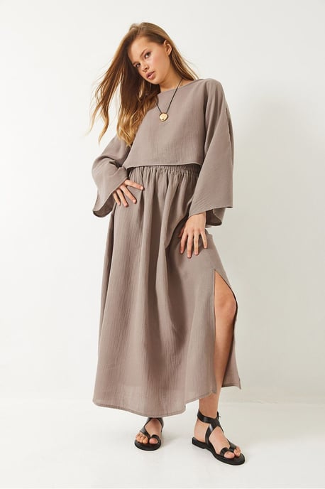 Texturierte Bluse mit Rundhalsausschnitt und Rock-Set - Image 4