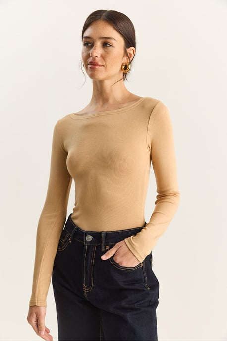 Figurbetontes Basic-Top - Image 3