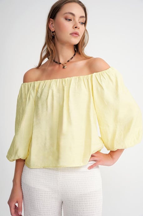Modal-Blend-Bluse mit Madonna-Kragen und Rüschendetails - Image 3