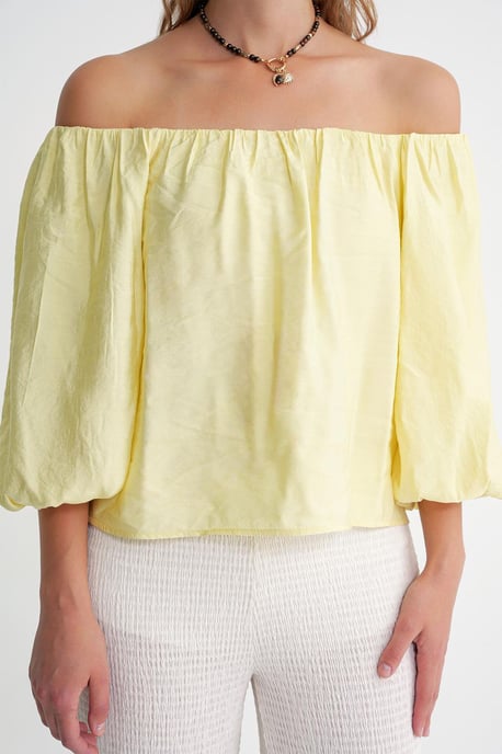 Modal-Blend-Bluse mit Madonna-Kragen und Rüschendetails - Image 6