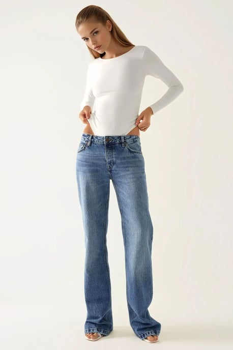 Schmal geschnittenes Kurzarm-Strickbodysuit - Image 2