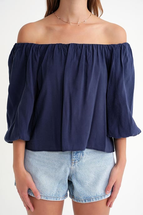 Modal-Mischbluse mit Madonna-Kragen und Rüschendetails - Image 4