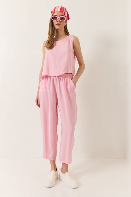 Ärmelloses Rundhals-Blusenset mit Karottenhose - Image 2