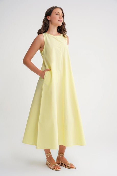 Lässig geschnittenes Maxikleid mit Taschen - Image 4
