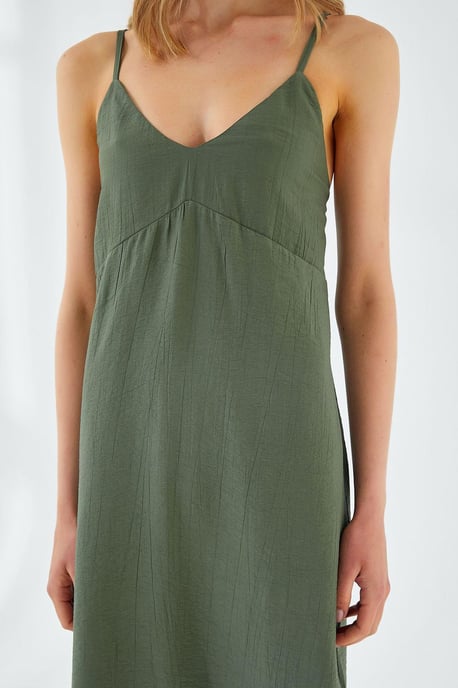 V-Ausschnitt Schlitz-Midi-Kleid - Image 4