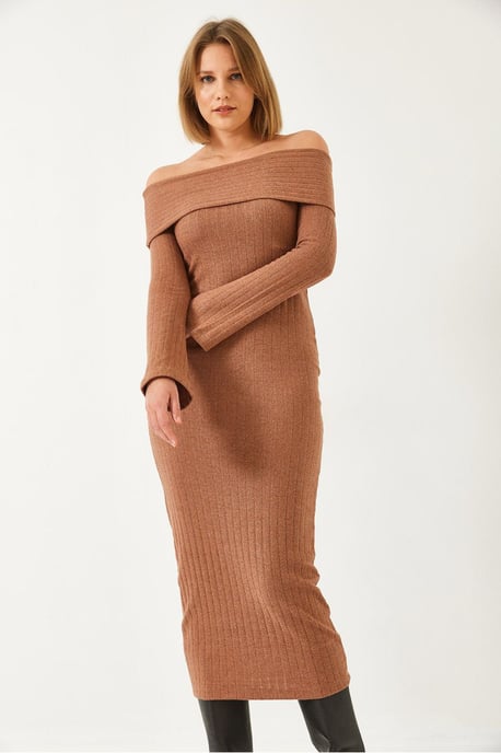 Trägerloses Rippmieder-Kleid - Image 4