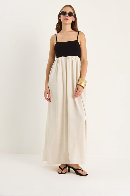 A-Form Midi Kleid mit U-Ausschnitt - Image 4