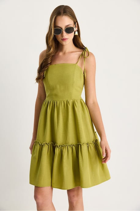 A-Linien Midi-Kleid mit quadratischem Ausschnitt und Bindungsdetail - Image 4