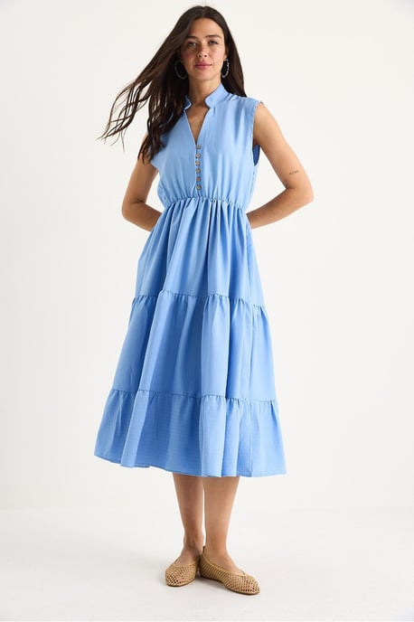 Gestreiftes Midikleid mit V-Ausschnitt und Rüschendetail - Image 2