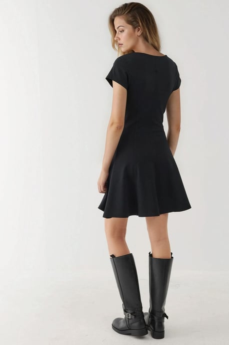 Elastisches Rundhalsweiches Basic-Minikleid - Image 3