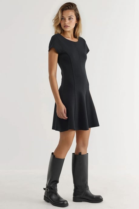 Elastisches Rundhalsweiches Basic-Minikleid - Image 4