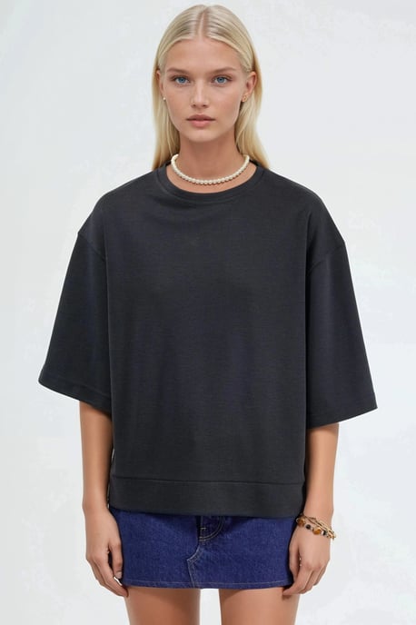 Übergroße gerippte Kurzbluse mit Rundhalsausschnitt - Image 6