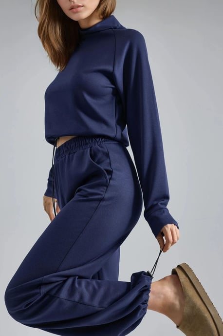 Modal Touch Halbkragenbluse & Elastische Taillenhose - Image 6
