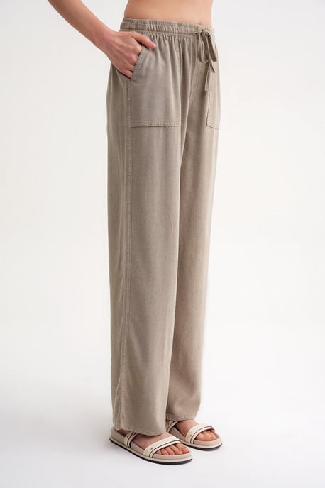Hosen aus Baumwolle mit mittlerer Taille und geradem Bein sowie Bindebandverschluss - Image 5