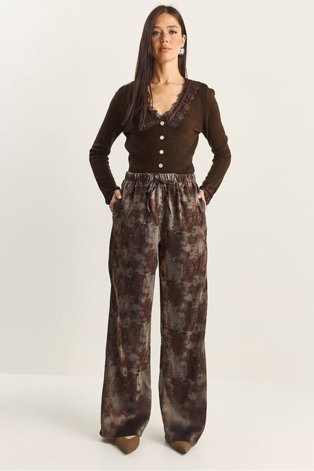 Hochbundige Weite Bein Musterhose mit Bindungsdetail - Image 4