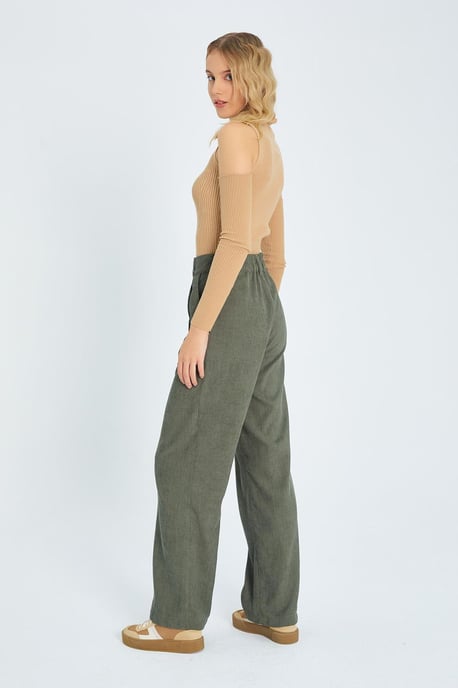 Hochtaillierte Samt-Geradelegpants - Image 5