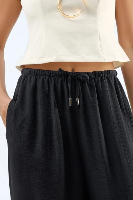  weite Hose mit Kordelzug und Taschen - Image 6