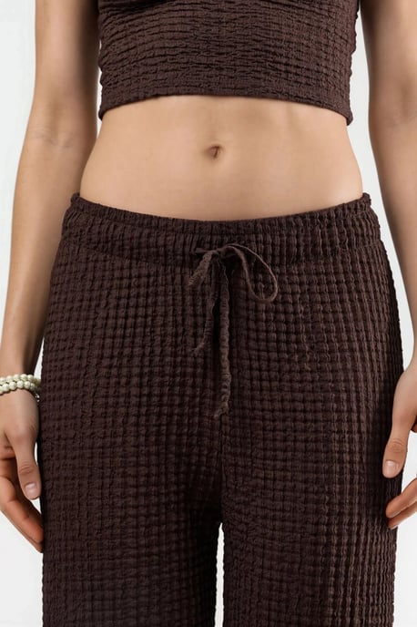 Strukturierte weite Hosen mit Kordelzugbund - Image 6