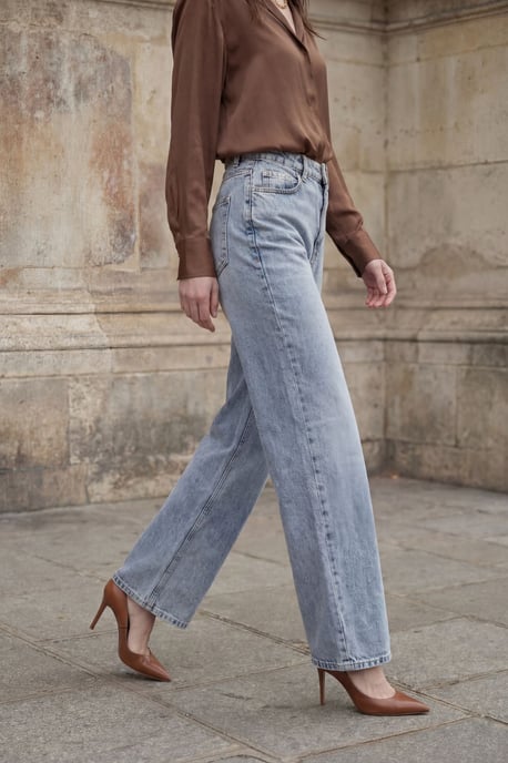 Hochtaillierte gerade Denim-Jeans - Image 4