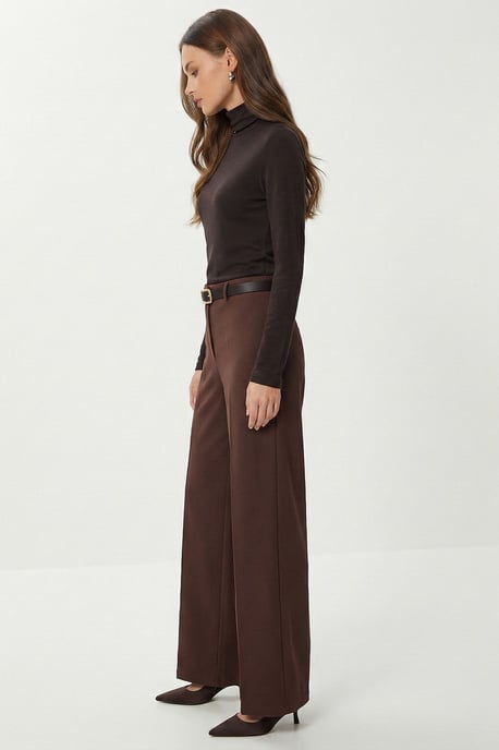 Hochgeschnittene weite Beinhosen mit Gürtel - Image 2
