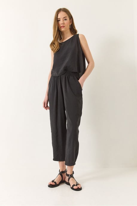 Ärmelloses Rundhals-Blusenset und Karottenfitter-Hosen مجموعه - Image 3