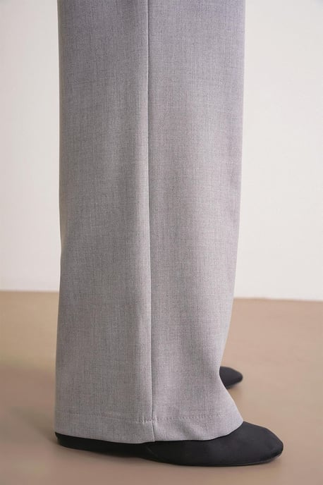 Hochtaillierte Palazzo-Hosen mit Taschen - Image 5