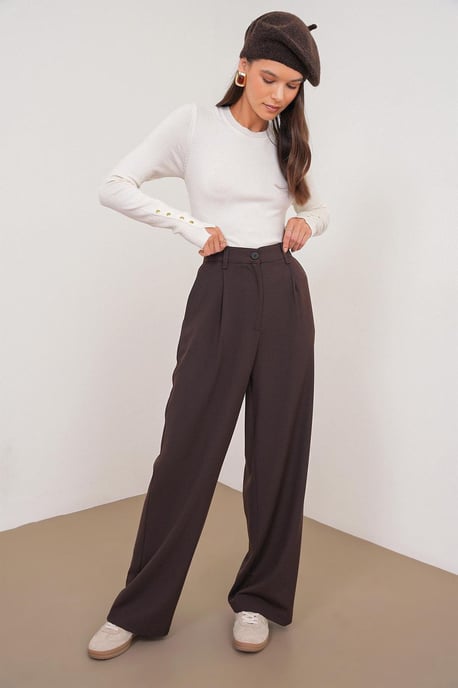 Hochtaillierte Palazzo-Hosen mit Taschen - Image 4